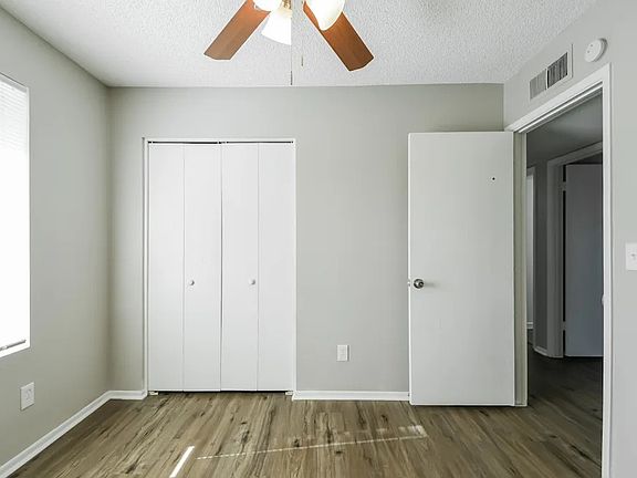 3rd image of 908 Gaskill Ave #0