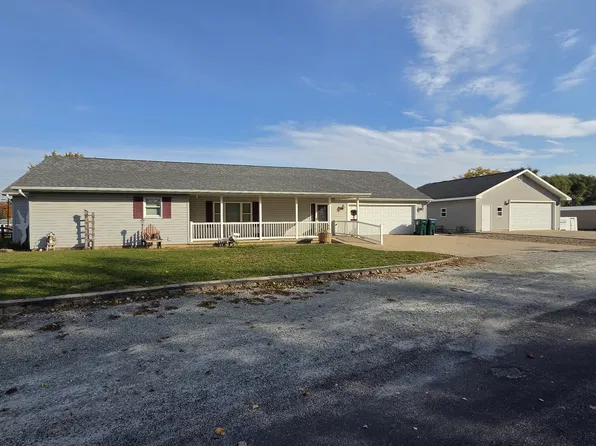404 W 15th St, Rock Falls, IL 61071
