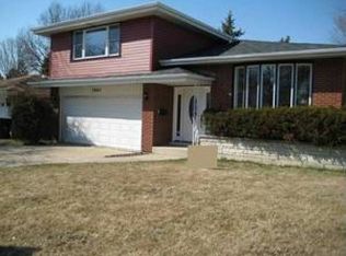 5642 Murray Dr, Berkeley, IL 60163