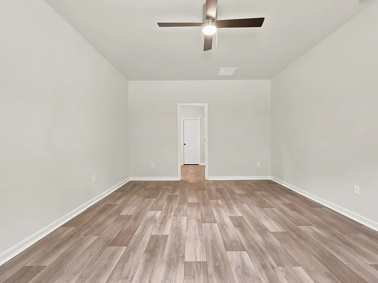 1145 Tibetan St — Photo 20