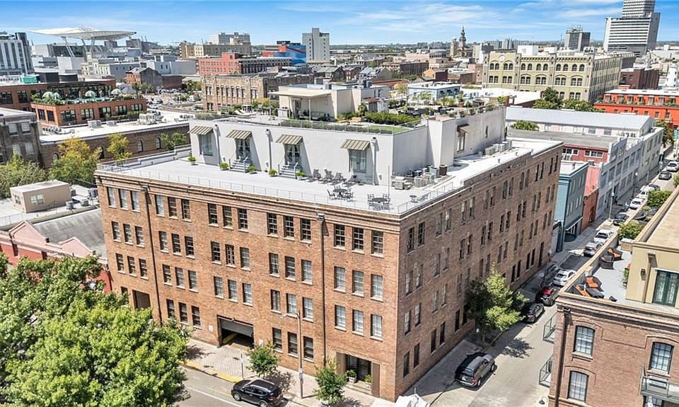 1st image of 404 Notre Dame St #Penthouse 2