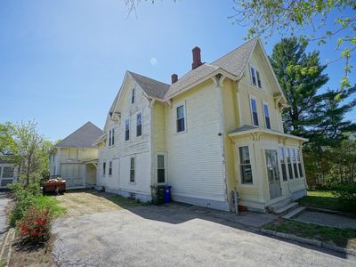 489 Hanover Street, Manchester, NH, 03104
