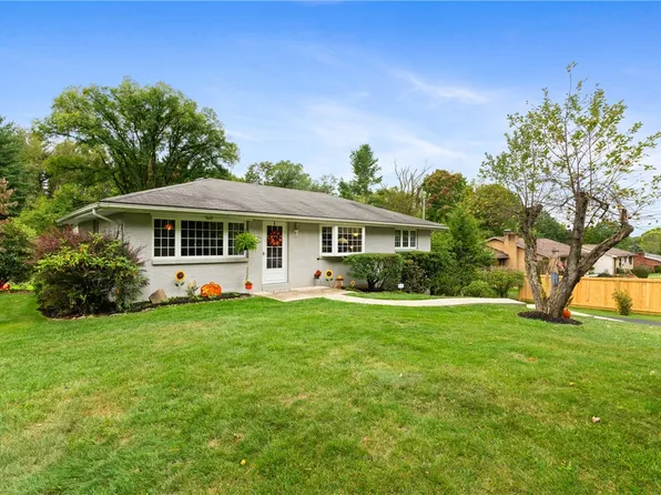 412 Holyoke Rd, Butler, PA 16001