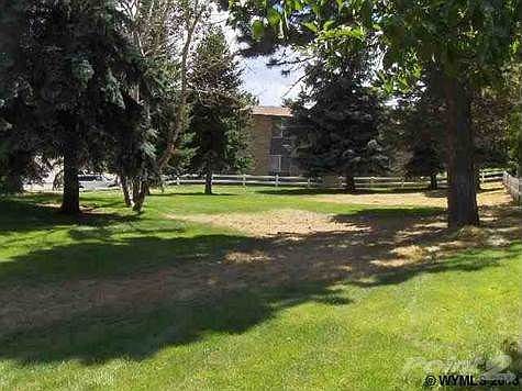 2nd image of 608 Circle Dr