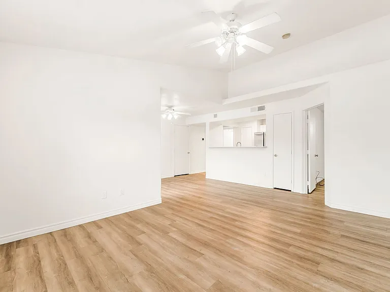 2300 E Silverado Ranch Blvd #2116 — Photo 5