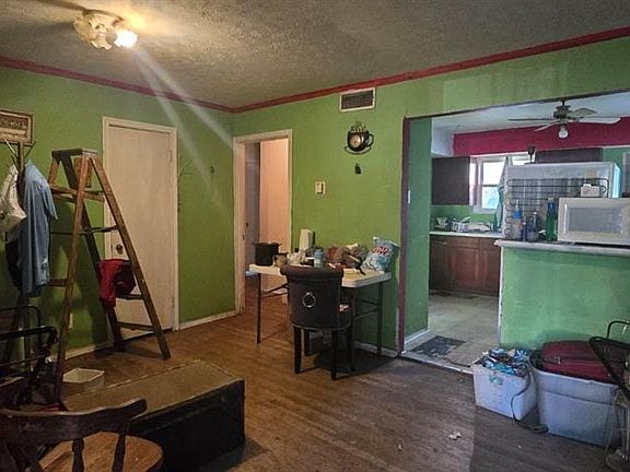 4th image of 2350 Kingswood Dr