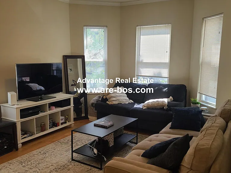 121 Webster Ave #5 — Photo 21