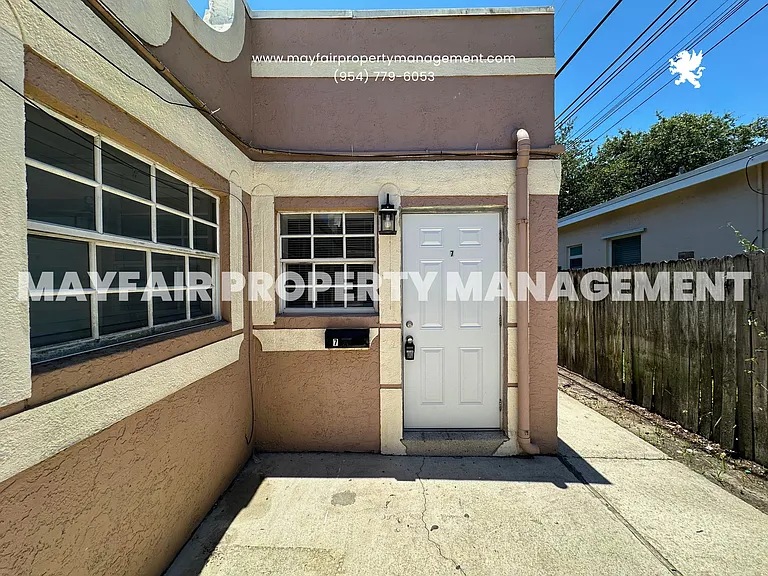 714 Latona Ave #7 — Photo 10