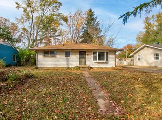 150 N 8th St, Zionsville, IN