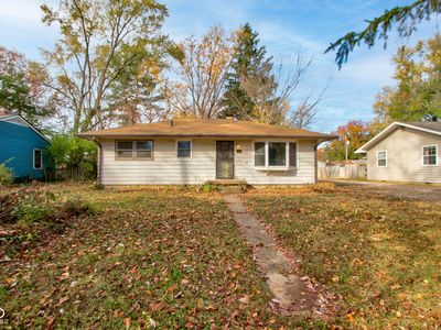 150 N 8th St, Zionsville, IN, 46077