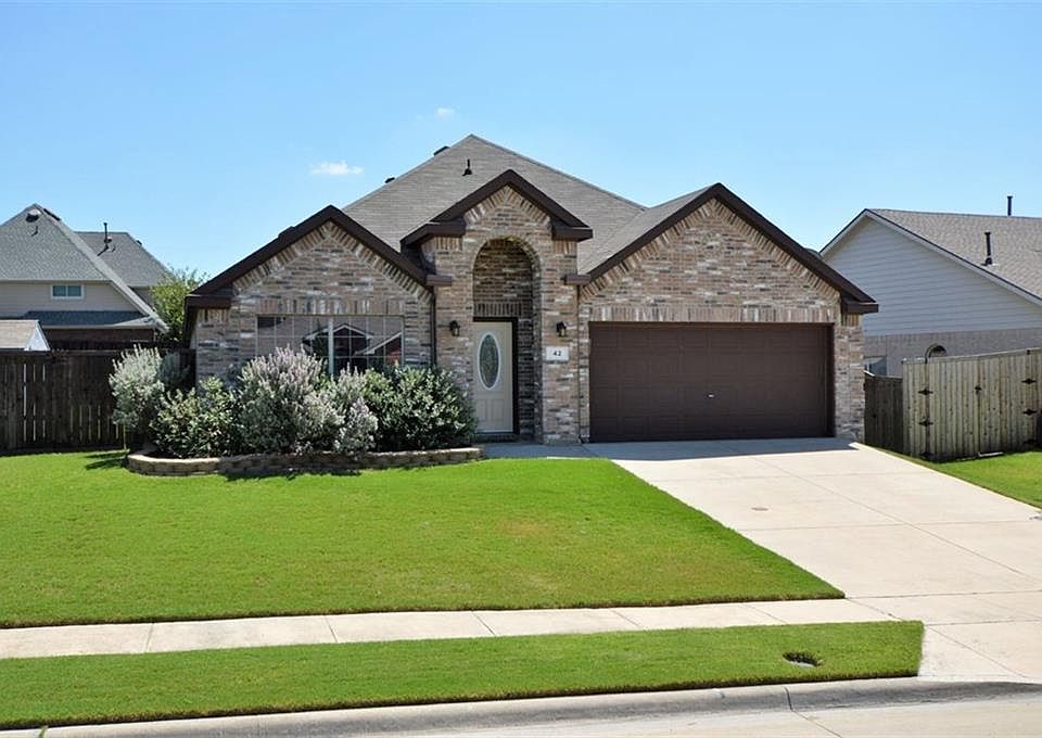 1st image of 42 Heron Dr