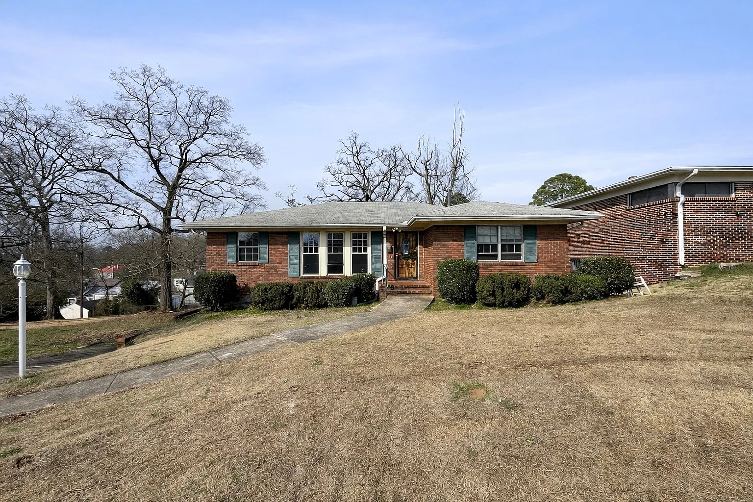 4 bed, 1839 sqft, $1,495 — Photo 1