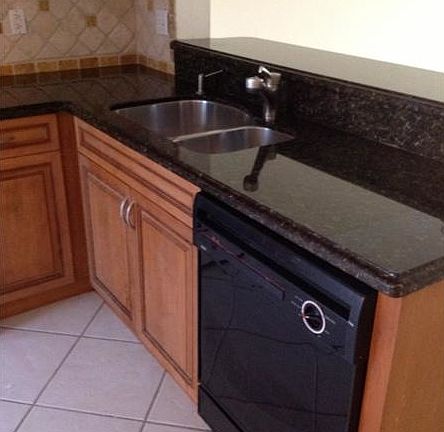 5th image of 8248 San Carlos Cir