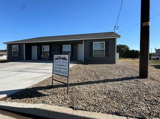 100 E 3rd St #B, Granger, WA 98932