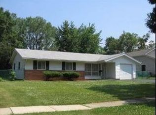 237 Wakefield Ln, Schaumburg, IL 60193