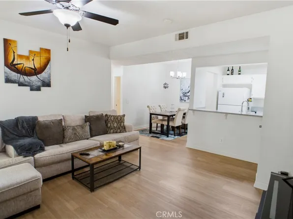 24115 Del Monte Dr Unit 71, Santa Clarita, CA 91355