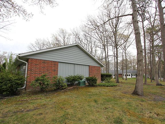 3rd image of 32B Cambridge Ct