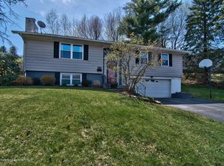 300 Carnation Dr #L2, Clarks Summit, PA 18411