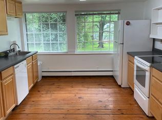 61 Old Route 82 FLOOR 1, Millbrook, NY 12545