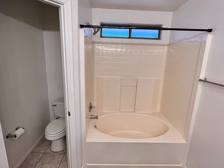 3041 W Horsham Dr — Photo 23