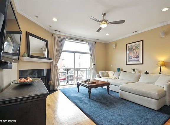 2nd image of 2342 W Bloomingdale Ave APT 305