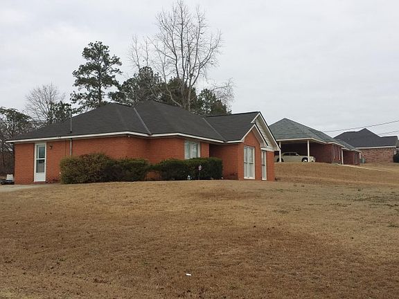 2nd image of 395 Lee Road 553