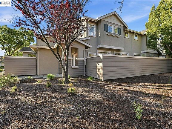 4th image of 130 Sutter Creek Ln