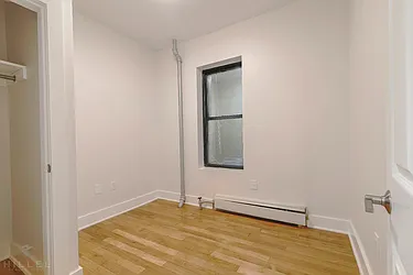 Rented by Hillel Realty Group