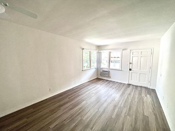 4th image of 5908 Tujunga Ave APT 4