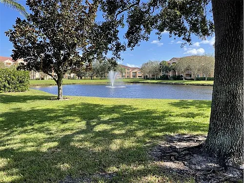 241 SW Palm Dr #203 Photo 1