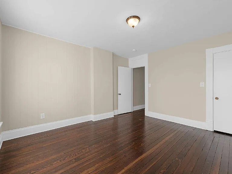 113-115 W Park Ave #113 — Photo 26