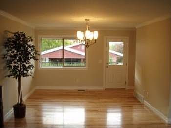 5th image of 3804 Spring Hollow Dr