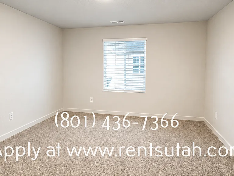 1794 N 1260 E — Photo 10