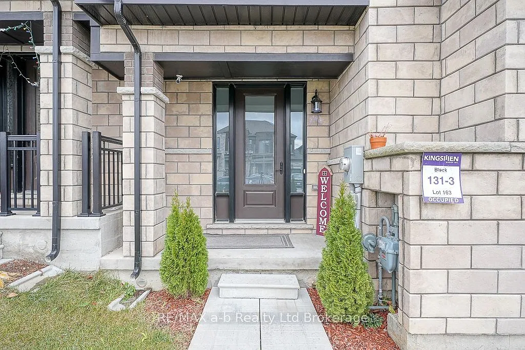 3 bed, $2,600 — Photo 2