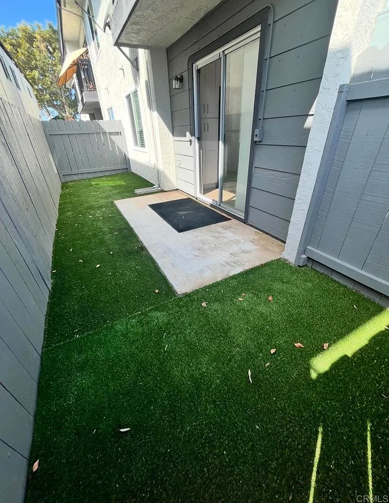 2 bed, 1.0 bath, 800 sqft, $2,450 — Photo 4