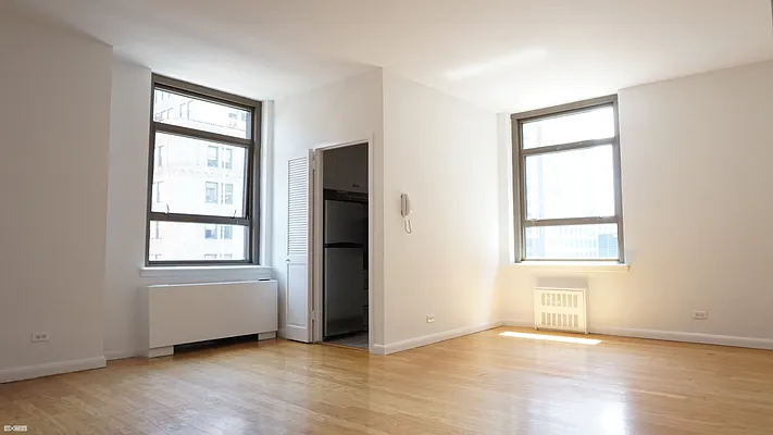 Rented by Citi Habitats | media 8