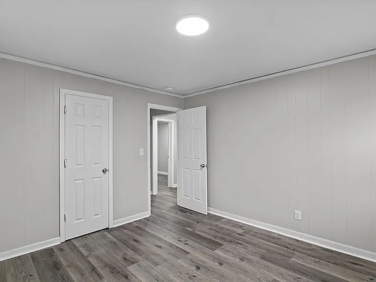 2411 Ruby Dr — Photo 27