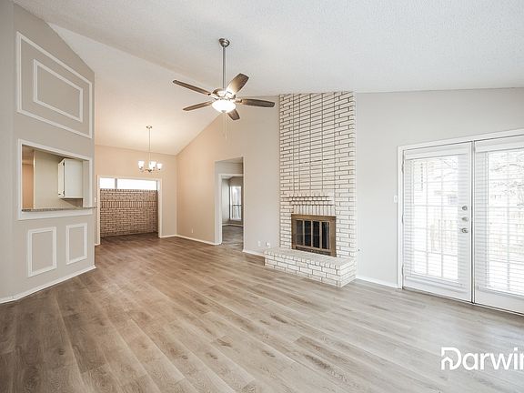 4th image of 9519 Cloverdale