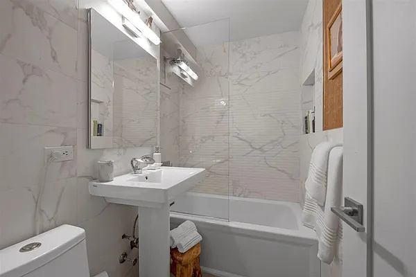 Sold by Compass | media 3