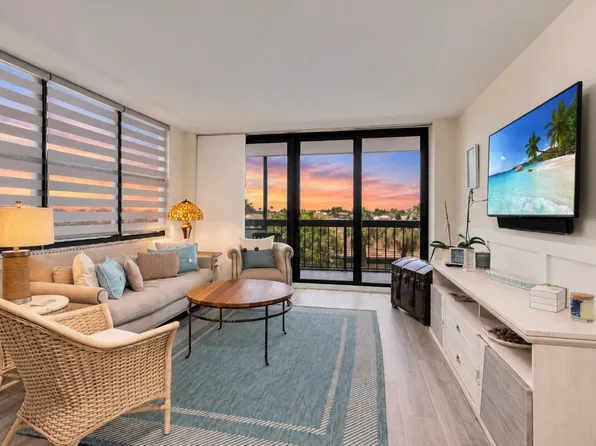 591 Seaview Ct APT 402, Marco Island, FL 34145