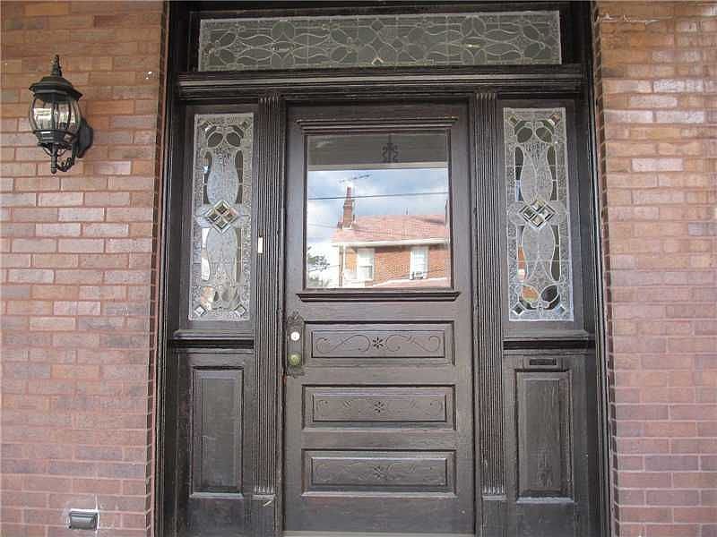 2nd image of 6940 Bishop St