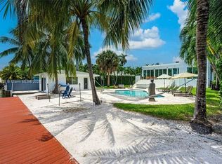 1090 NE 84th St #0, Miami, FL 33138