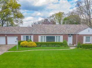 285 Crestmont Rd, Pittsburgh, PA 15237