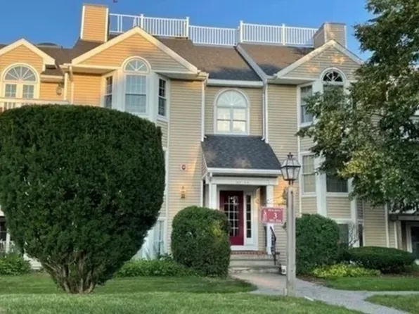 59 Linden St Unit 308, Taunton, MA 02780