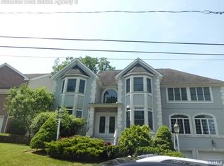 57 Overlook Ave, Little Falls, NJ 07424