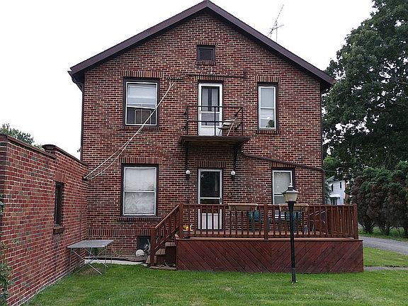 4th image of 544 E Church St