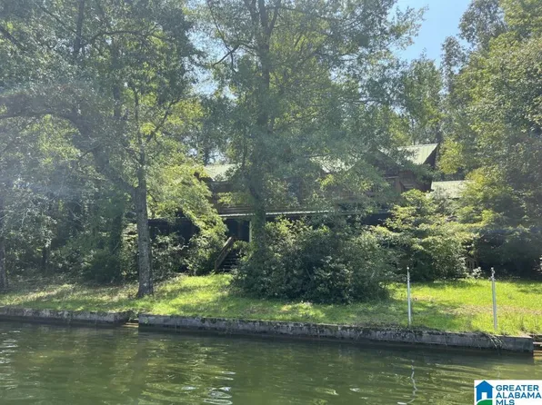 211 Sweet Gum Ln, Equality, AL 36026