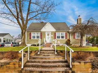 8 Lee St, East Brunswick, NJ 08816