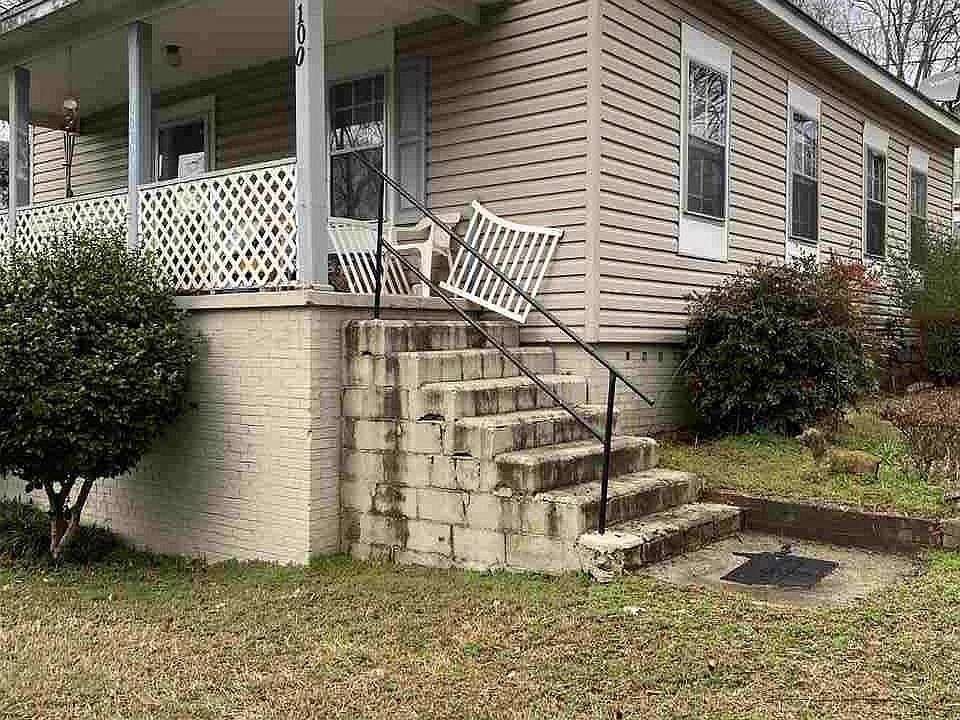 2nd image of 100 Dunklin St