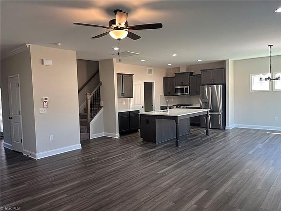 2nd image of 8319 Lazy Sky Ln #71